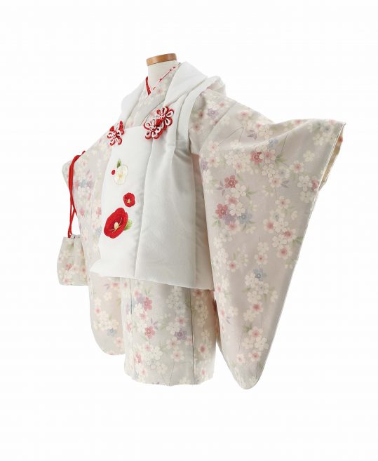 七五三 3歳女の子用被布[くすみカラー](被布)白に椿刺繡(着物)薄グレー 